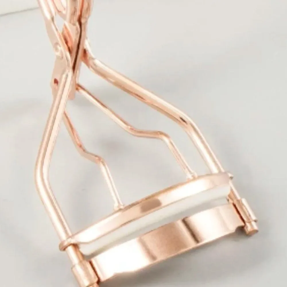 NWT, Rose Gold Eyelash Curler